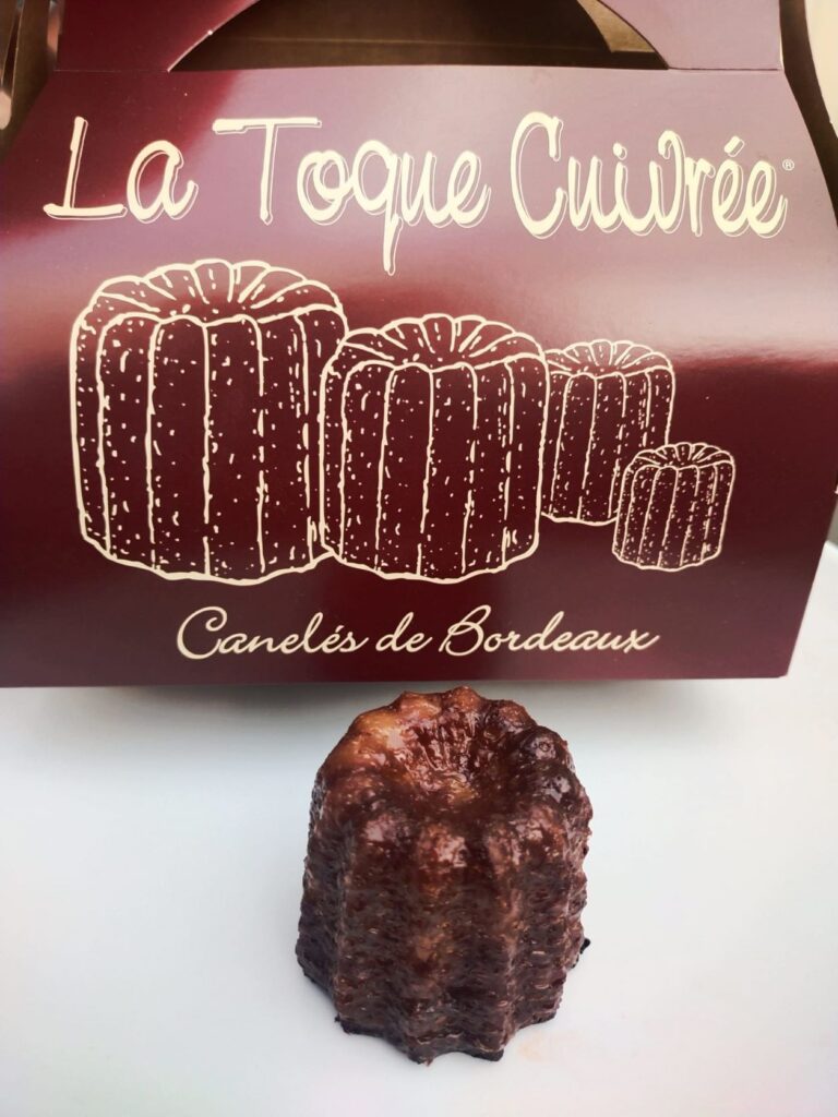 I cannelés i dolci di Bordeaux la toque cuivrée